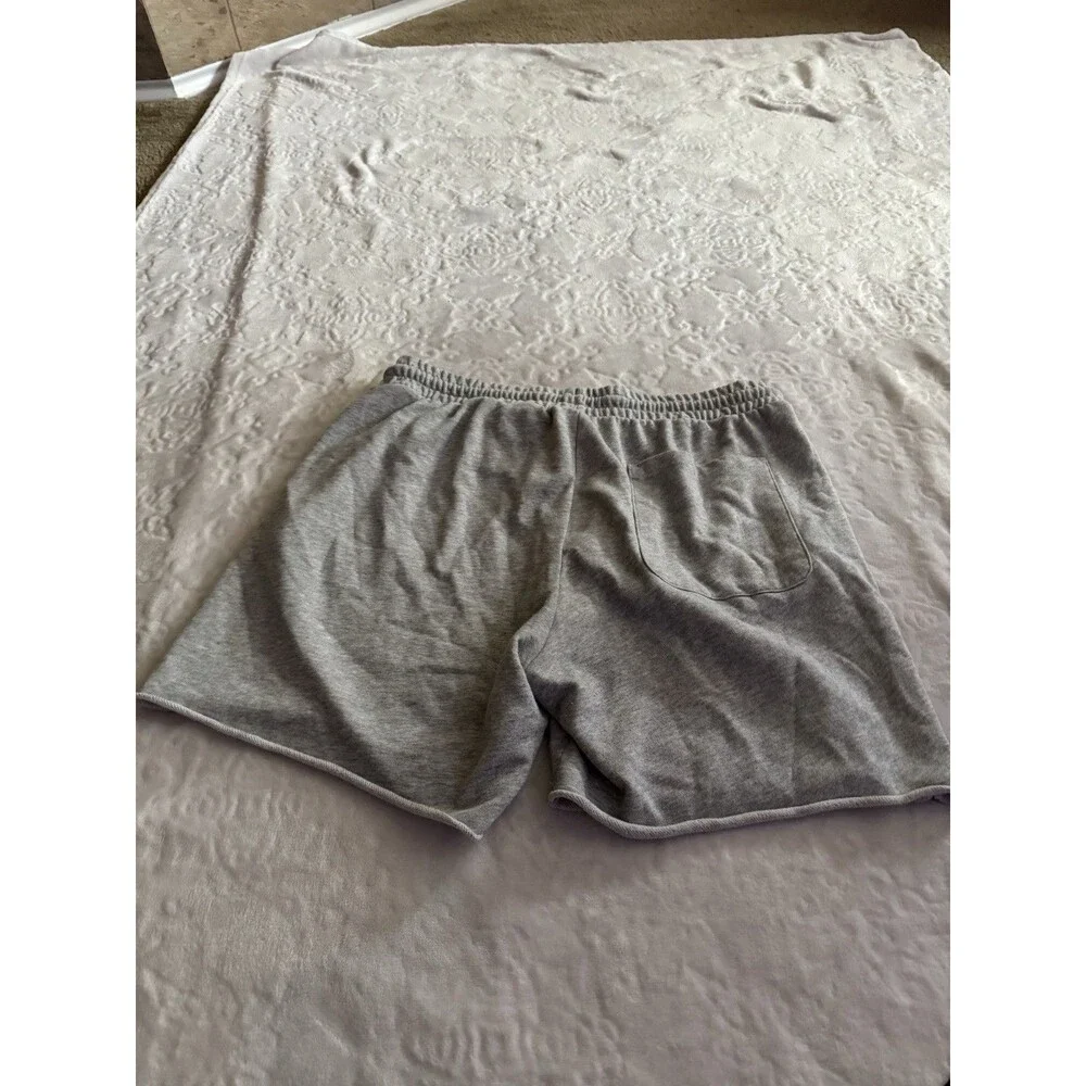 H&M Men’s Light Gray Shorts Drawstring Pockets Regular Fit Size Extra Large
